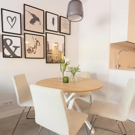 Apartment Apartamento Reding By Rent Me *